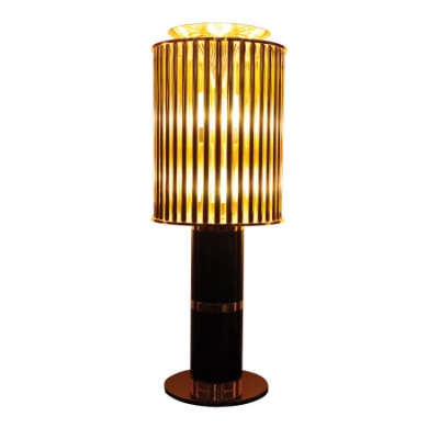 Picture of 1 LT Trumpet style Table Lamp